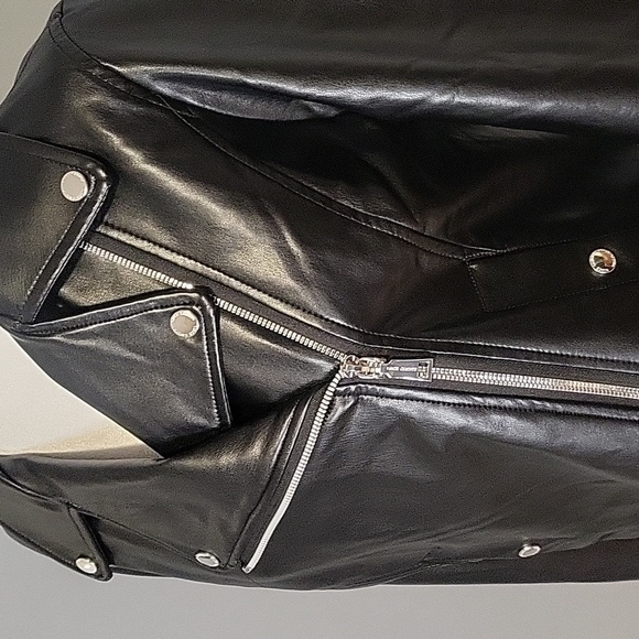 Vince Camuto Black Vegan Leather Moto Jacket with Silvertone Hardware-Size M - Picture 5 of 11